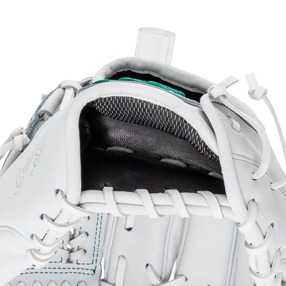 Marucci Cypress 12.25" Fastpitch Softball Glove: MFGCYFP46K5: Image #461346