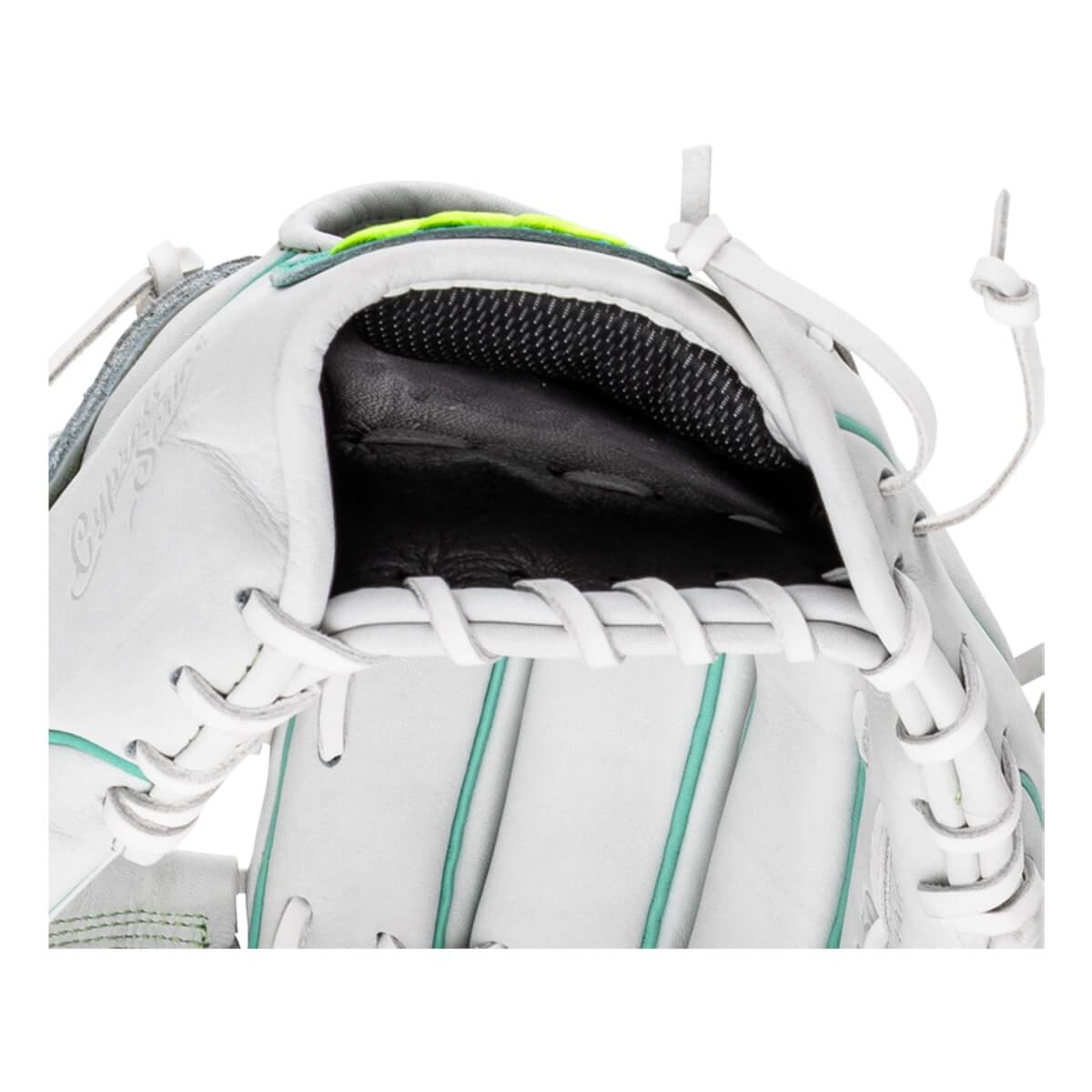 Marucci Cypress 12.5" Fastpitch Softball Glove: MFGCYFP97R3: Image #461310