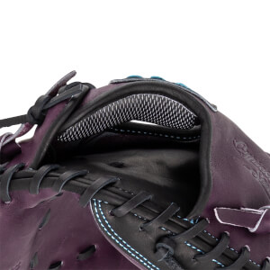 Marucci Cypress 33.5" Baseball Catcher's Mitt: MFG4CY235C1: Image #461473