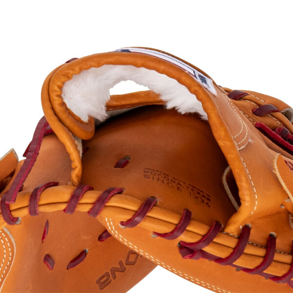 Nokona Made in Texas 33.5" Baseball Catcher's Mitt: MIT3350C: Image #455028
