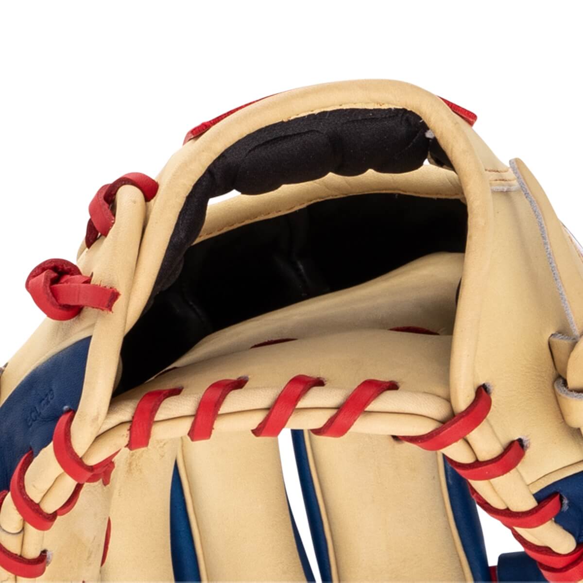 Rawlings Heart of the Hide R2G 11.5" Baseball Glove: PROR204W-2CR: Image #457499