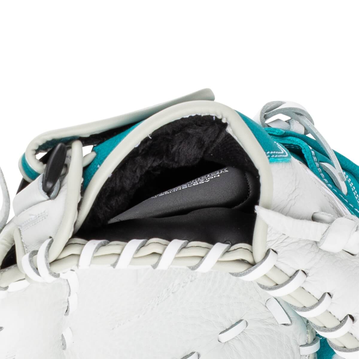 Rawlings Shut Out 12" Fastpitch First Base Mitt: RSOFBM12W: Image #459146