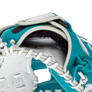 Rawlings Shut Out 31.5" Fastpitch Softball Glove: RSOCM315W: Image #458897