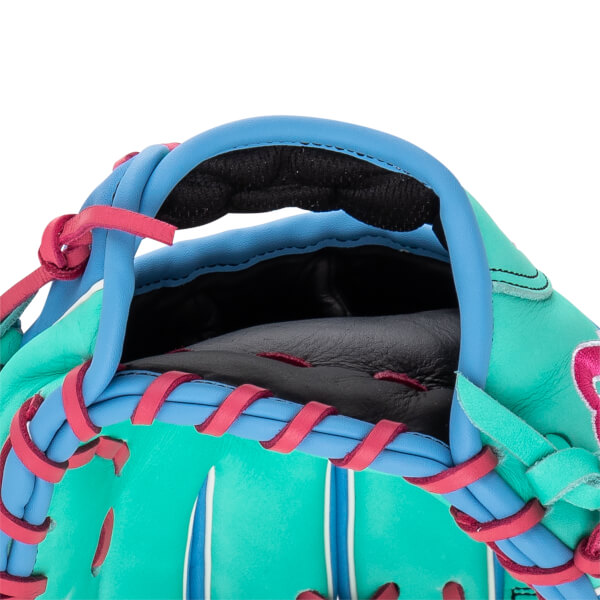 Wilson A1000 10" Infield Training Baseball Glove: WBW10428910: Image #466460