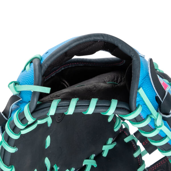 Wilson A2000 1677 12.5" Baseball First Base Mitt Fall Collection: WBW103459125: Image #459350