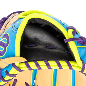 Wilson A2000 1750 12.5" Winter Collection Baseball Glove: WBW104006125: Image #464242