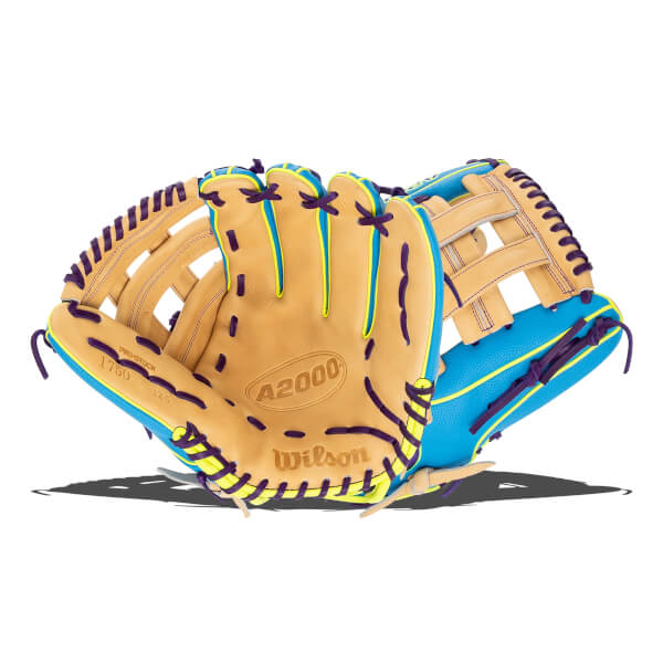 Wilson A2000 1750 12.5" Winter Collection Baseball Glove: WBW104006125: Image #464186
