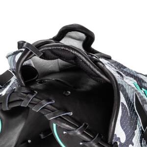 Wilson A2000 AW28 Super SnakeSkin Austin Wells 34 Fall Collection" Baseball Catcher's Mitt: WBW10349434: Image #460688