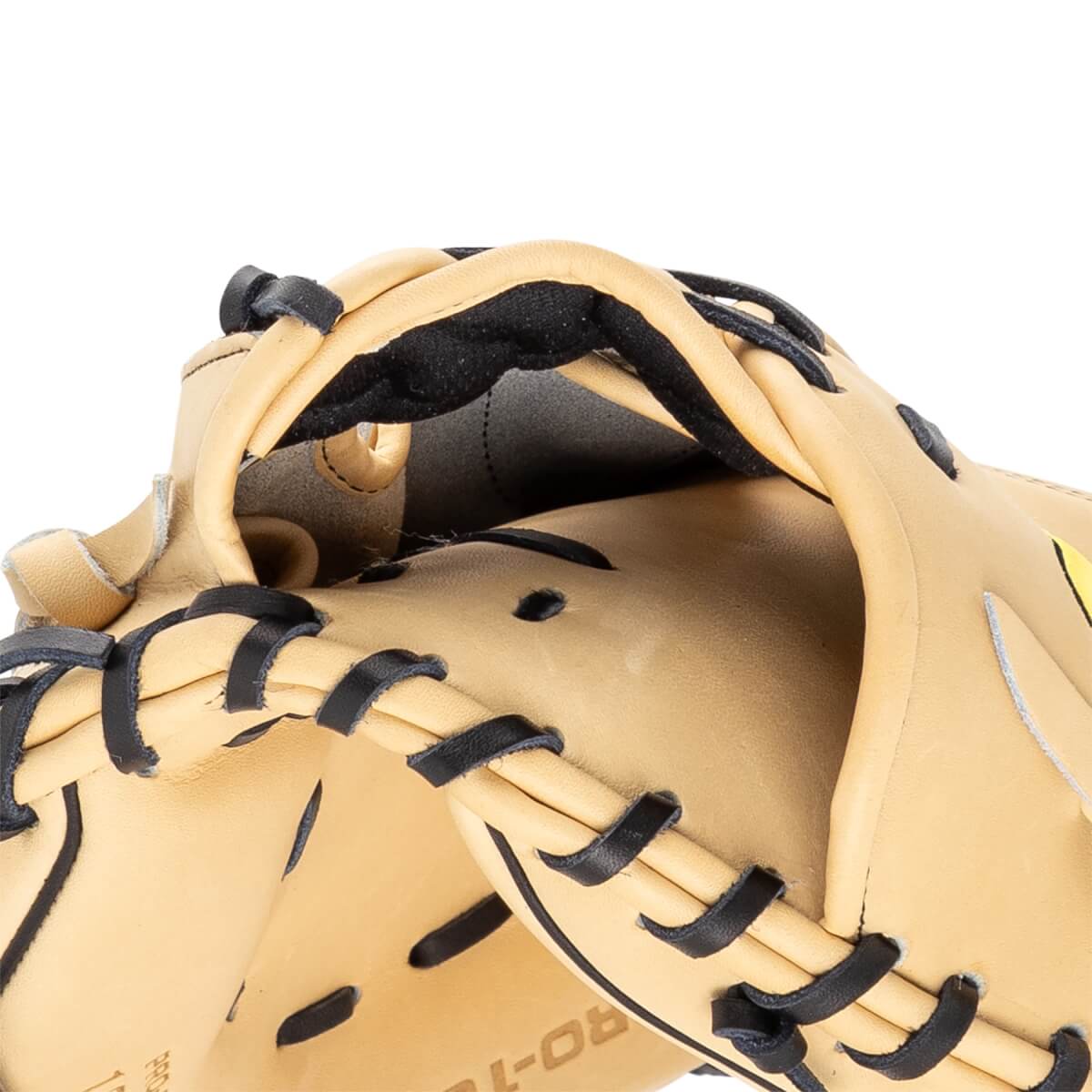 Wilson A2000 Classic 1734 34" Baseball Catcher's Mitt: WBW10412934: Image #465307