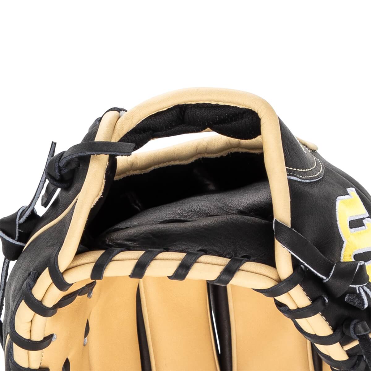 Wilson A2000 Classic 1786 11.5" Baseball Glove: WBW104108115: Image #465544