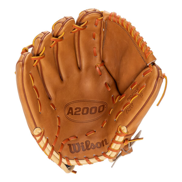 Wilson A2000 Classic B23 12" Baseball Glove: WBW10411712: Image #465250
