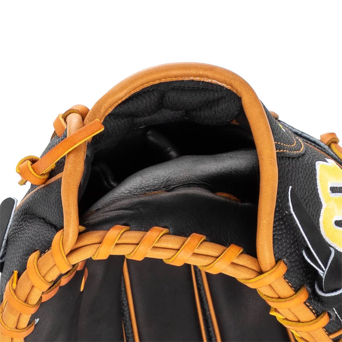 Wilson A2000 Classic SuperSkin B125 12.5" Baseball Glove: WBW104119125: Image #465266