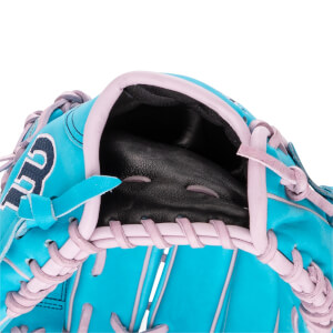 Wilson A2000 D25 12.25" Winter Collection Baseball Glove: WBW1039381225: Image #464398