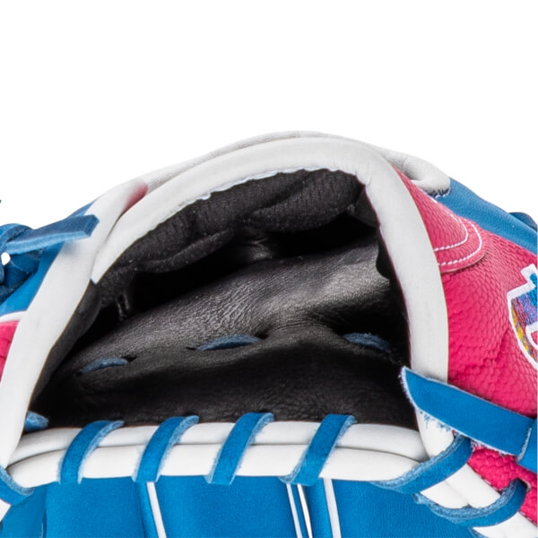 Wilson A2000 DP15 Love the Moment 11.5" Baseball Glove: WBW103495115: Image #456221