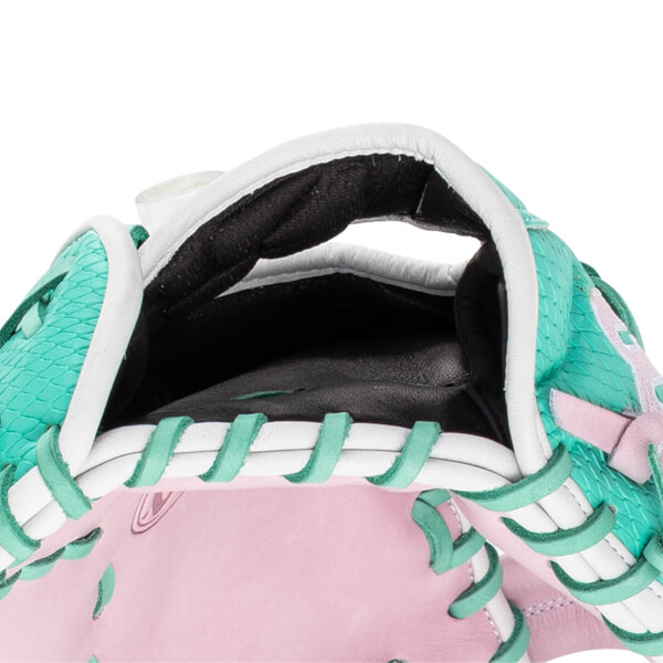 Wilson A2000 FP1B 12.5" Winter Collection Fastpitch Softball First Base Mitt: WBW103949125: Image #459423