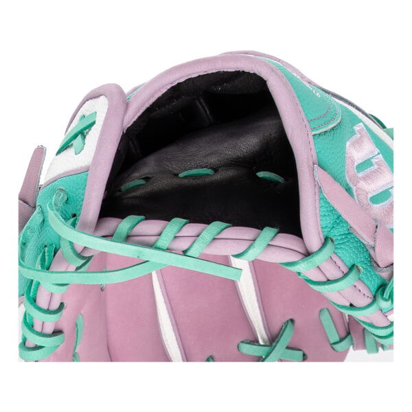 Wilson A2000 H1175 11.75" Fastpitch Softball Glove Fall Collection: WBW1034851175: Image #457848