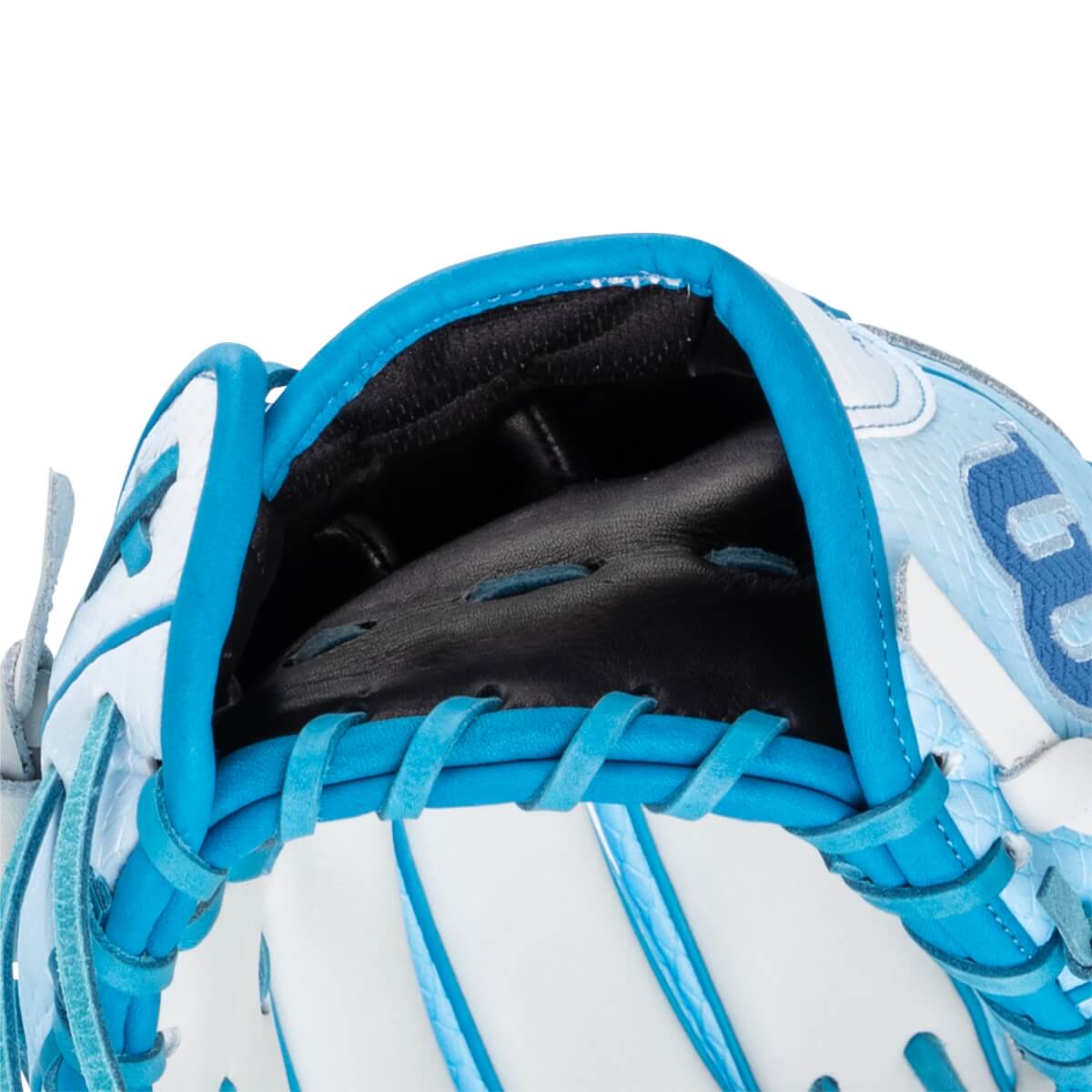 Wilson A2000 H12 12" Winter Collection Fastpitch Softball Glove: WBW10394612: Image #464218