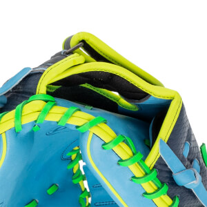 Wilson A2000 PF33 33" Baseball Catcher's Mitt Fall Collection: WBW10346533: Image #459367