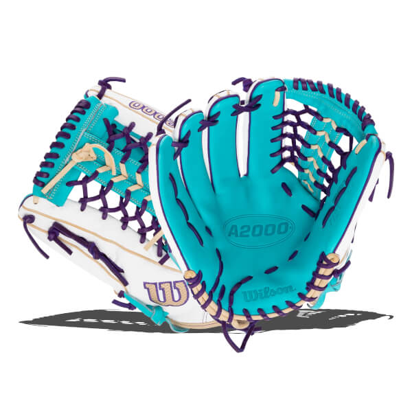 Wilson A2000 T125 12.5" Winter Collection Fastpitch Softball Glove: WBW103947125: Image #464219