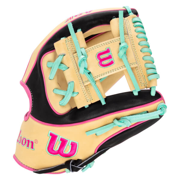 Wilson A2K 1724 Lead Off Collection 11.75