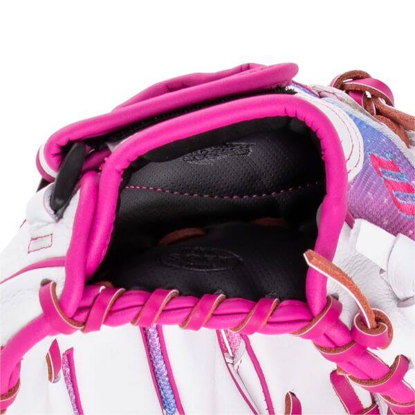 Wilson Flash 12" Youth Fastpitch Softball Glove: WBW10398712: Image #463253